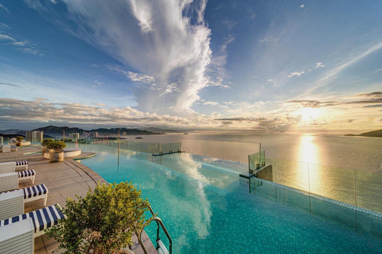 Panorama Oceanic Grand Residences Nha Trang Exteriör bild