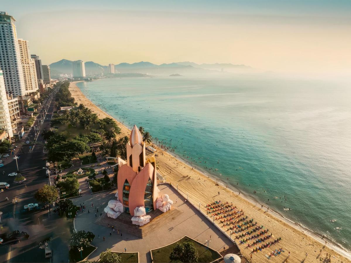Panorama Oceanic Grand Residences Nha Trang Exteriör bild