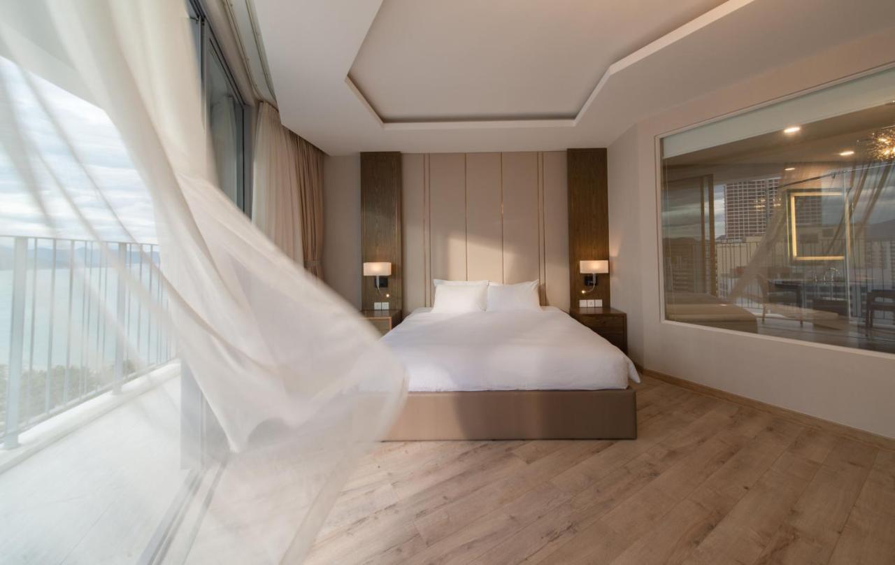 Panorama Oceanic Grand Residences Nha Trang Exteriör bild
