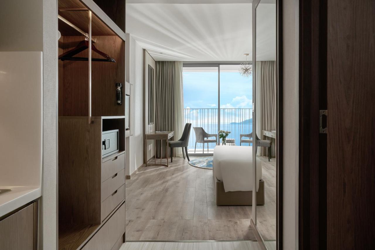Panorama Oceanic Grand Residences Nha Trang Exteriör bild